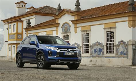 mitsubishi asx tekniset tiedot.